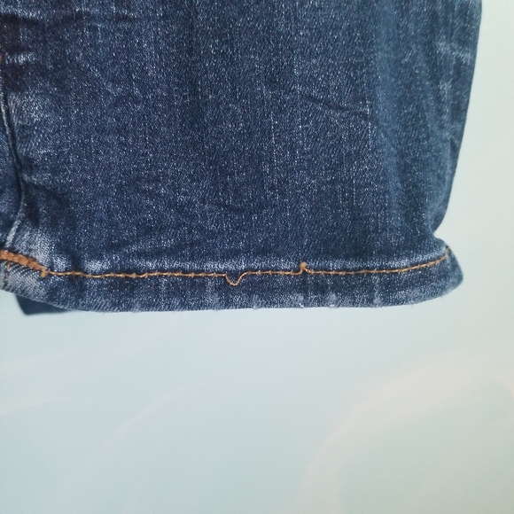 American Eagle Slim Distressed Jeans - Picture 6 of 9
